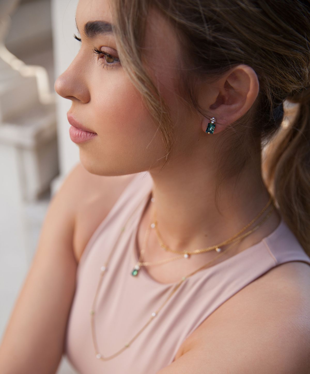 woodland hills ipl laser model with hair in a ponytail